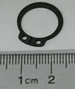 SNAP RING    v Part #04612-00160