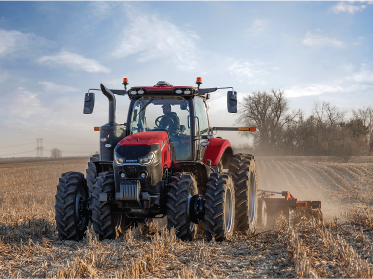 Case IH Magnum Series tractor
